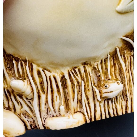 Harmony Kingdom Straight From The Hip Large Hippo Trinket Box Figurine 5 inch - Picture 7 of 15